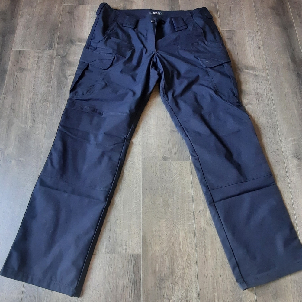 5.11 Tactical Stryke pants Dk Navy Sz 14 Reg